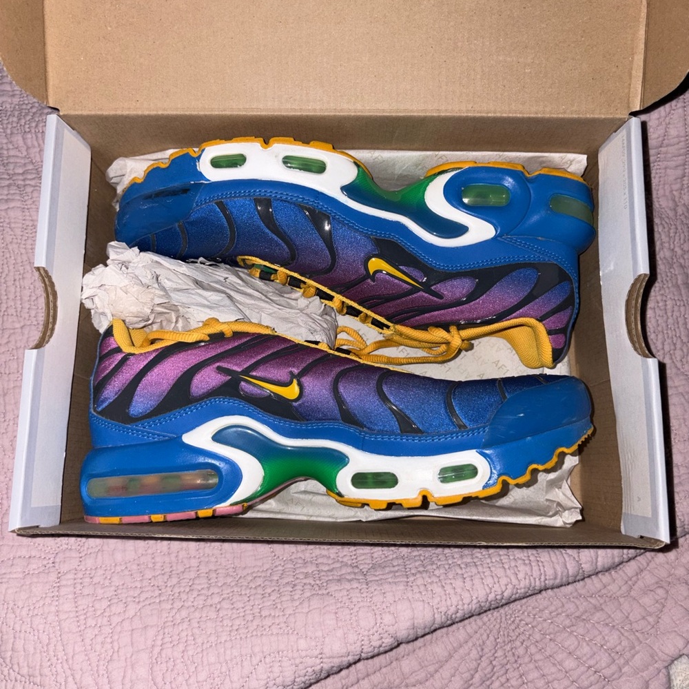 Nike Blue and Purple Kids Sneakers with Yellow Accents